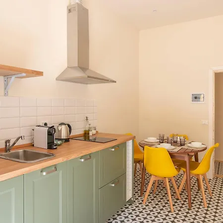 Appartement Fortezza Courtyard