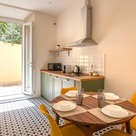 Fortezza Courtyard Apartman